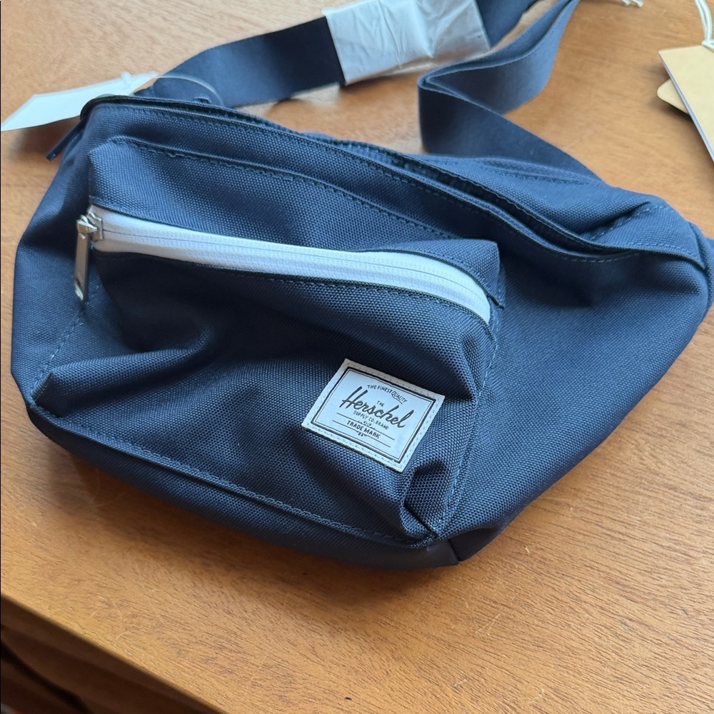 Herschel Supply Company Pop Quiz Hip Pack Belt Bag - Picture 3 of 5